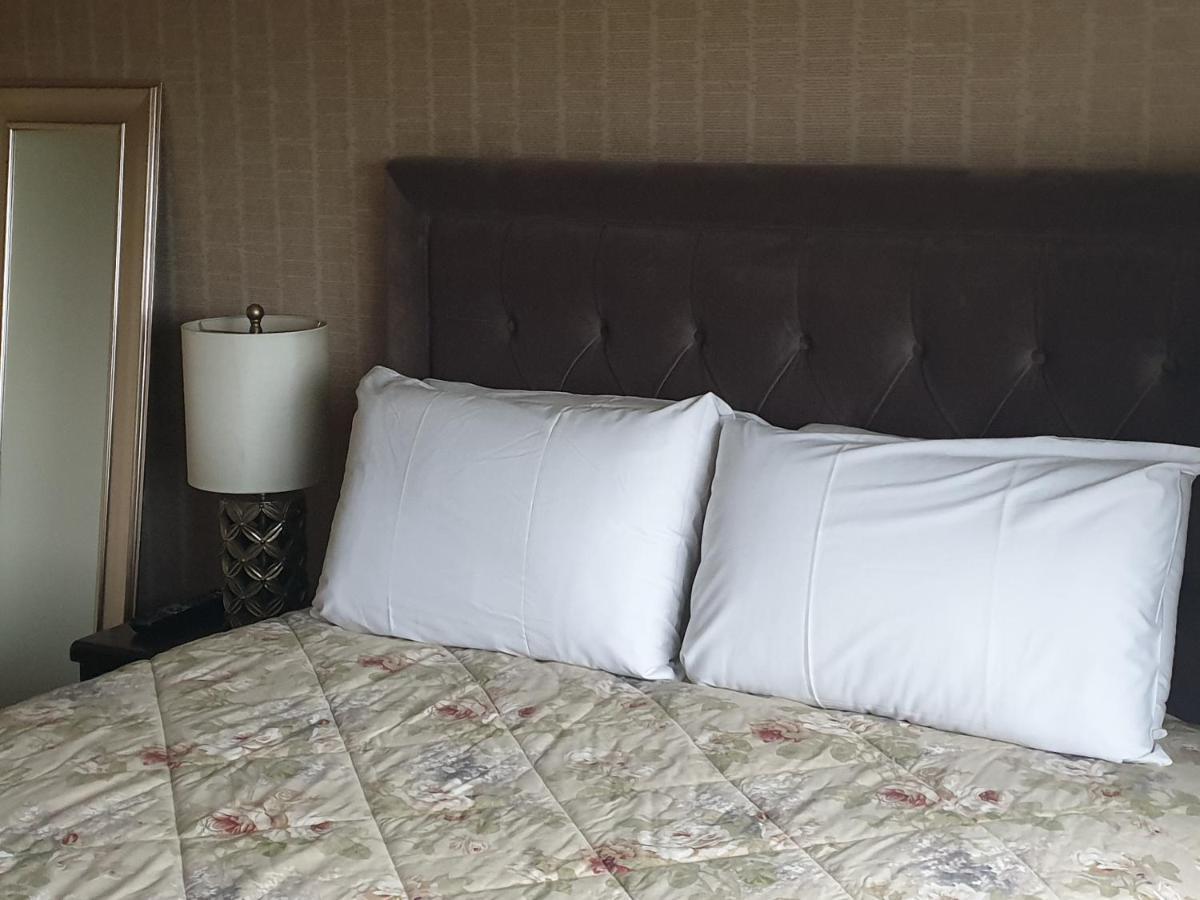 Viewmount Bed & Breakfast โธมัสทาวน์ ภายนอก รูปภาพ